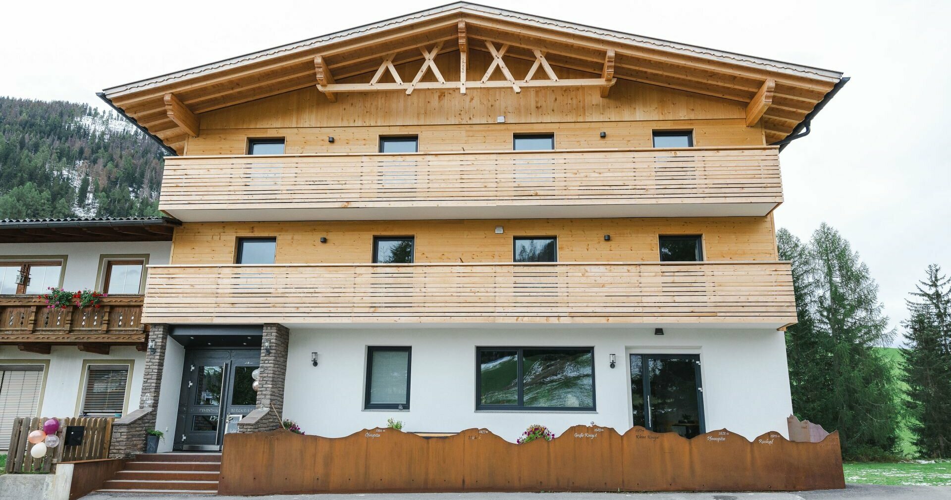 Frontansicht Appartement Bergkristall