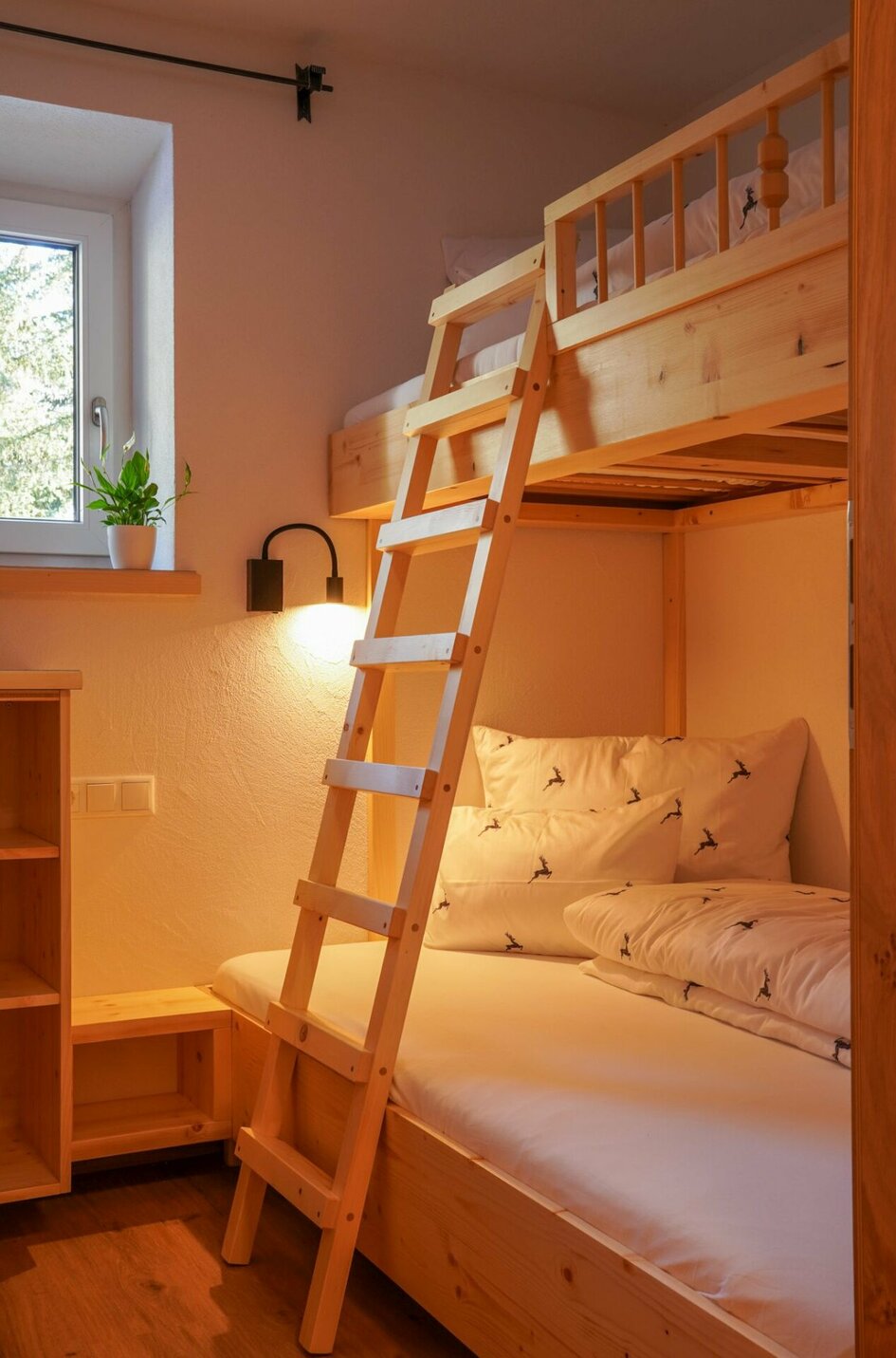 Stockbettzimmer im Appartement Aquamarin