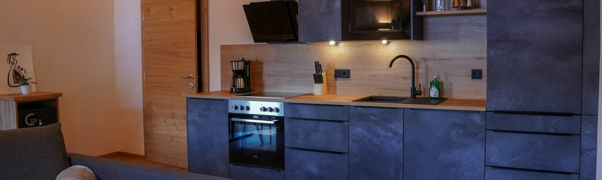 voll ausgestattete Küche